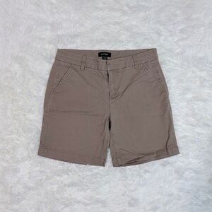 Lord & Taylor Bermudas